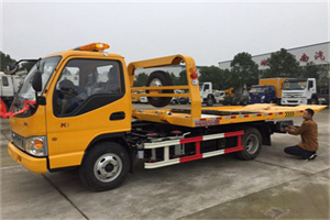 安仁哪里有拖车服务